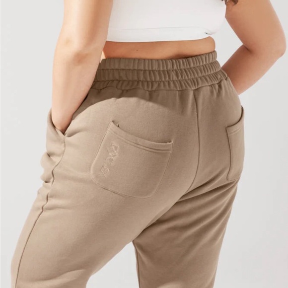 Popflex Active Cloud Rollover Sweatpant - Milk Tea - Picture 4 of 6